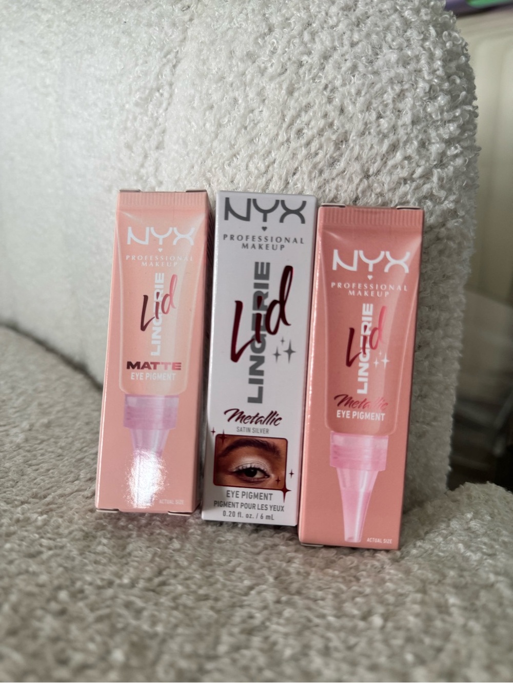 NYX Lingerie Lid Eye Pigment
